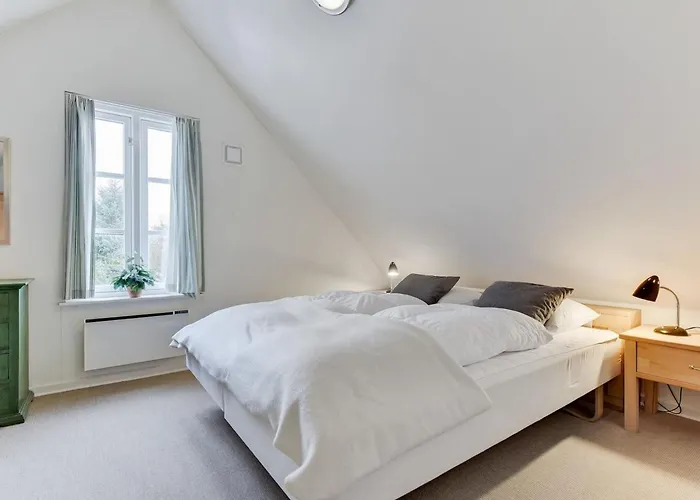 Vakantiehuis Thoran - From The Sea By Interhome